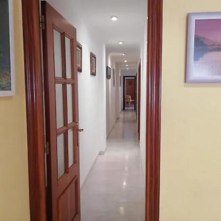 Piso Grande Mercado Аликанте